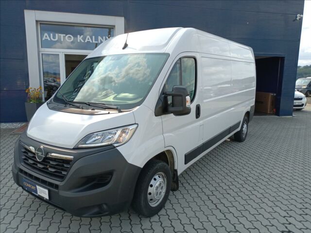 Opel Movano