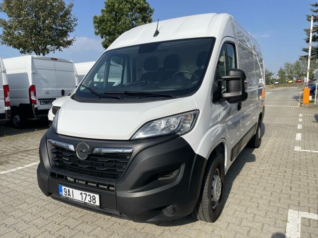 Opel Movano