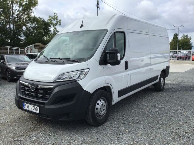 Opel Movano